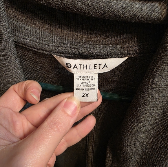 NWT Athleta Grey Prescence Cocoon Wrap - Picture 2 of 5